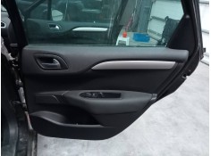 GUARNECIDO PUERTA TRASERA DERECHA 