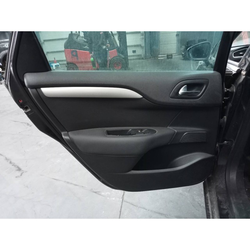 Recambio de guarnecido puerta trasera izquierda para citroen c4 lim. seduction referencia OEM IAM   