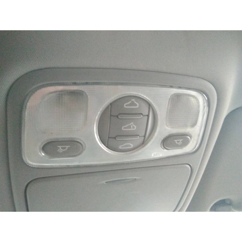 Recambio de luz interior para kia carens (un) referencia OEM IAM   