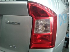 Recambio de piloto trasero derecho para kia carens (un) referencia OEM IAM   
