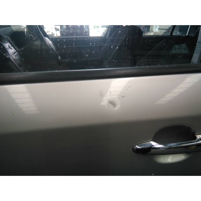 Recambio de puerta delantera izquierda para kia carens (un) referencia OEM IAM   