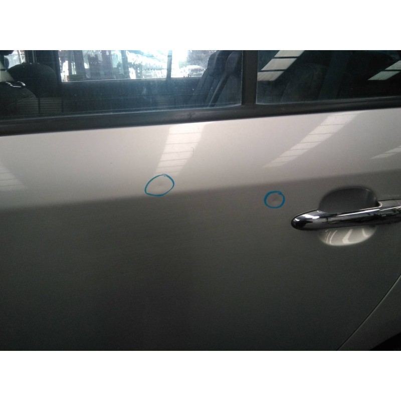 Recambio de puerta trasera izquierda para kia carens (un) referencia OEM IAM   