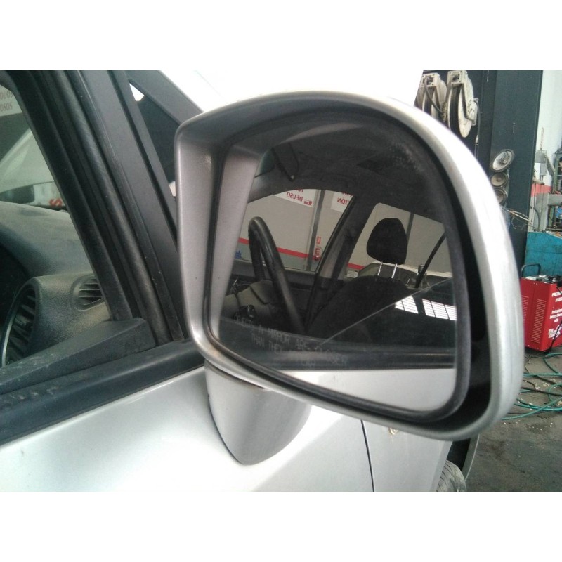 Recambio de retrovisor derecho electrico para kia carens (un) referencia OEM IAM   