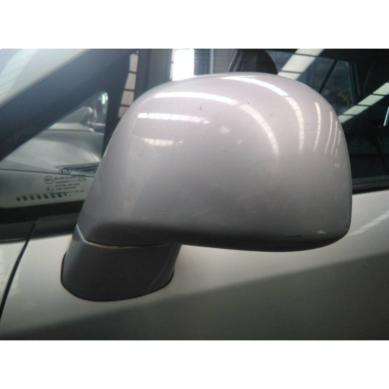 Recambio de retrovisor izquierdo electrico para kia carens (un) referencia OEM IAM   
