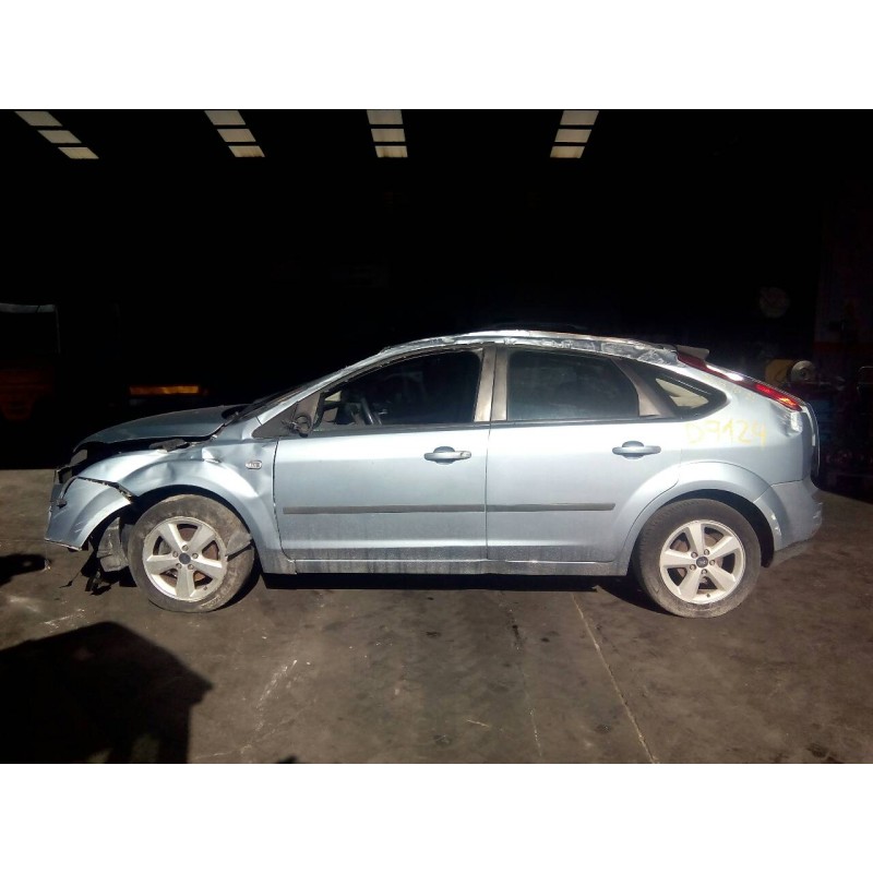 ford focus berlina (cap) del año 2004