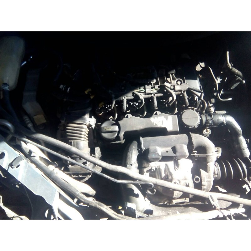 ford focus berlina (cap) del año 2004