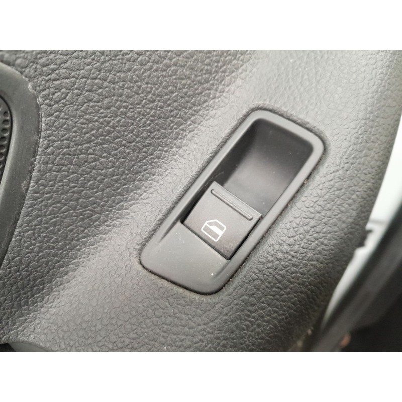 Recambio de mando elevalunas trasero izquierdo para volkswagen tiguan trend referencia OEM IAM   