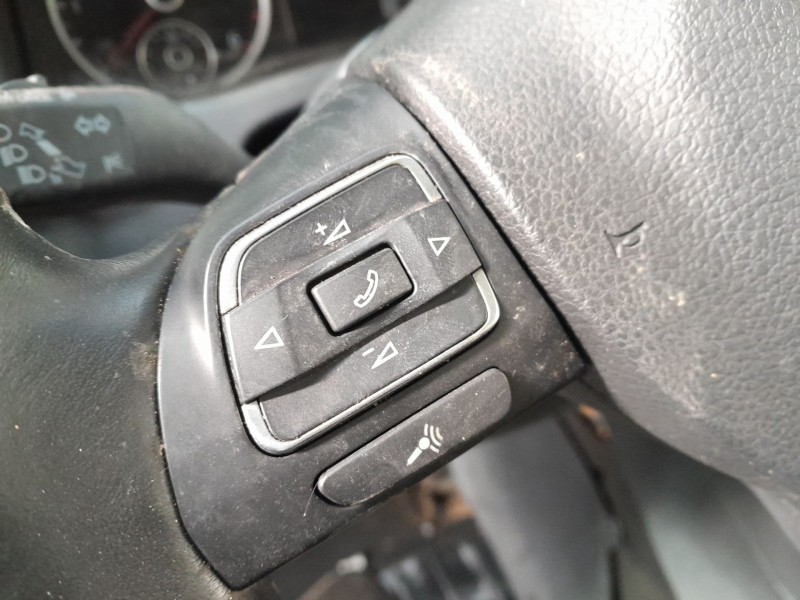 Recambio de volante para volkswagen tiguan trend referencia OEM IAM   