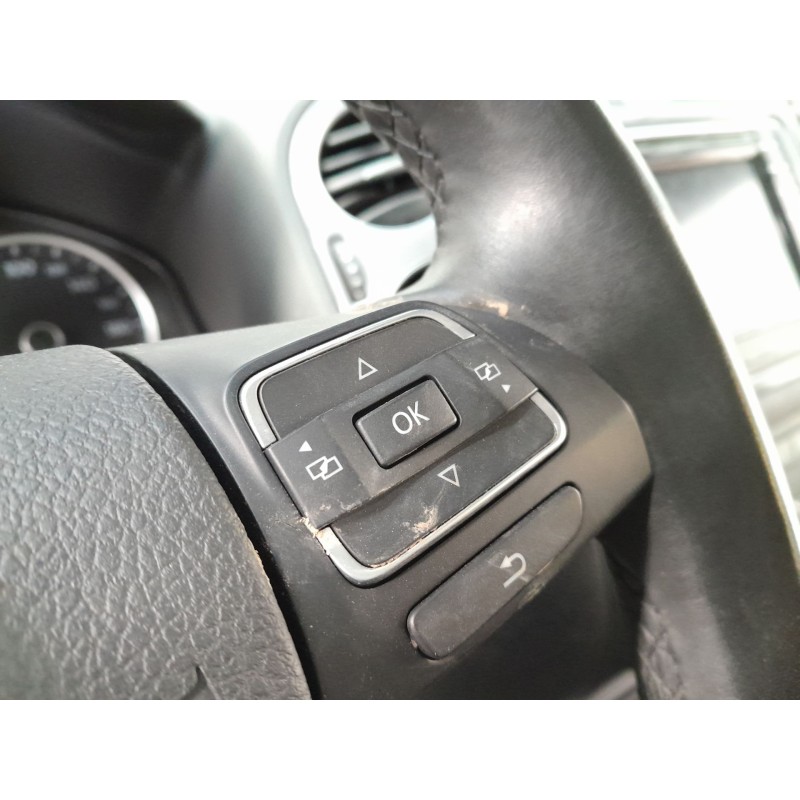 Recambio de volante para volkswagen tiguan trend referencia OEM IAM   