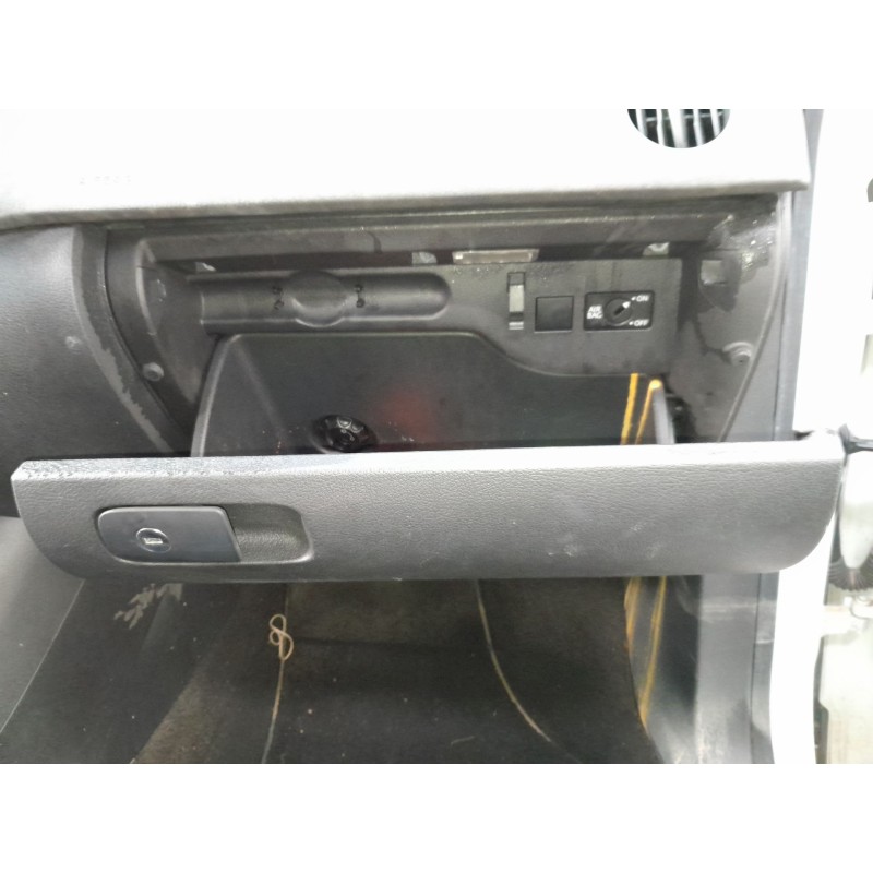 Recambio de guantera para volkswagen tiguan trend referencia OEM IAM   