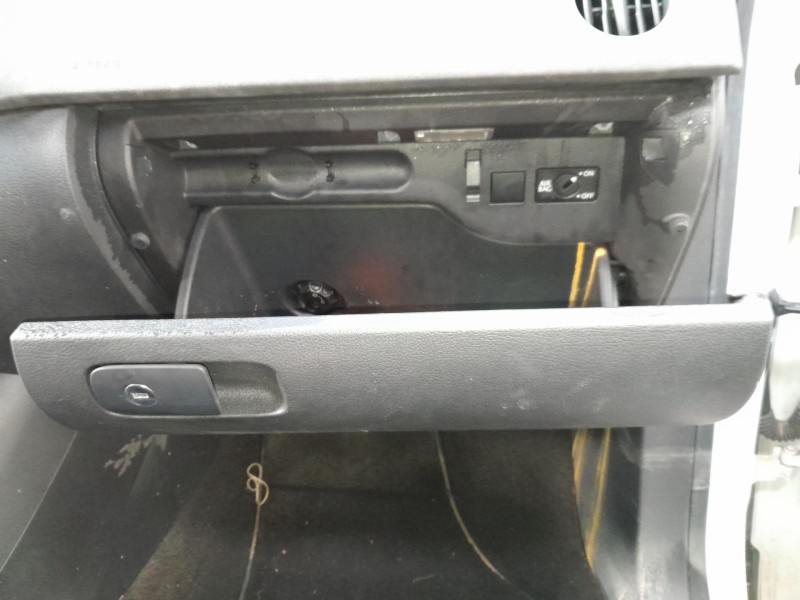 Recambio de guantera para volkswagen tiguan trend referencia OEM IAM   