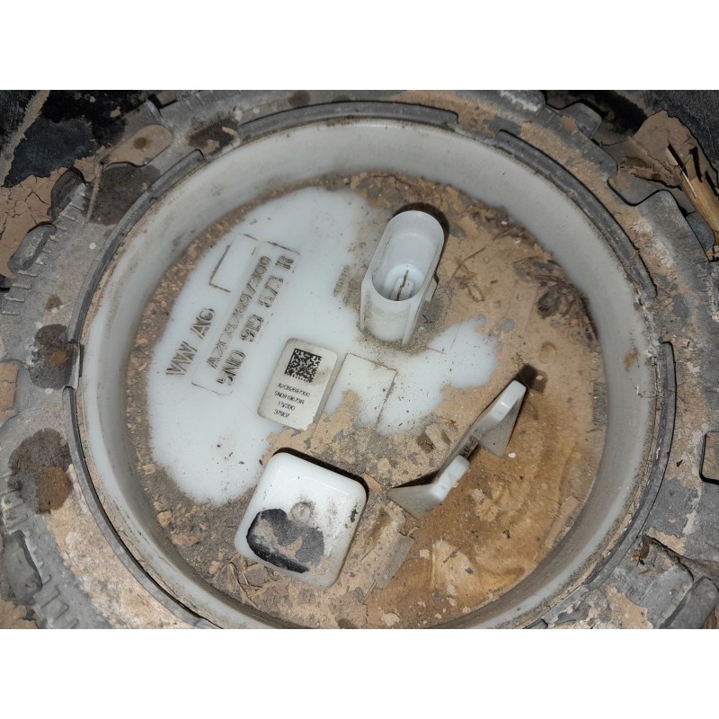 Recambio de aforador para volkswagen tiguan trend referencia OEM IAM 5N0919673R  
