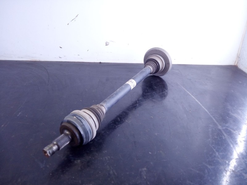 Recambio de transmision trasera izquierda para mercedes clase c (w205) lim. c 220 bluetec / d (205.004) referencia OEM IAM   