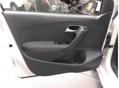 GUARNECIDO PUERTA DELANTERA IZQUIERDA 