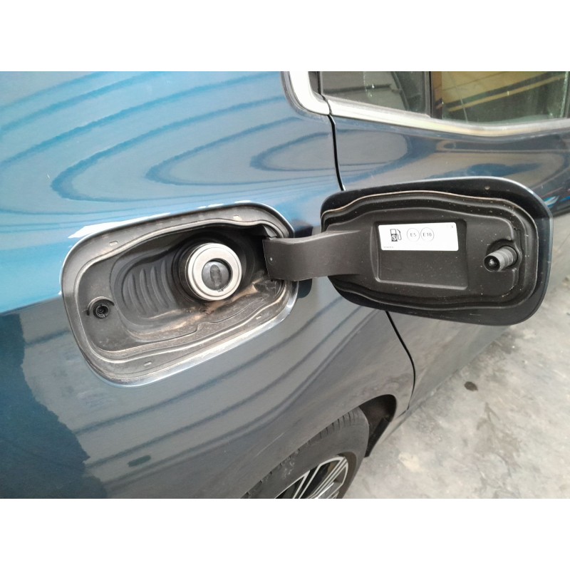 Recambio de tapa exterior combustible para volvo volvo s60 t4 referencia OEM IAM   