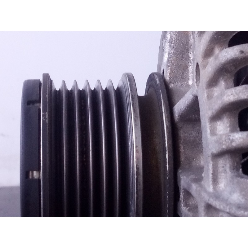 Recambio de alternador para nissan micra (k12e) acenta referencia OEM IAM   