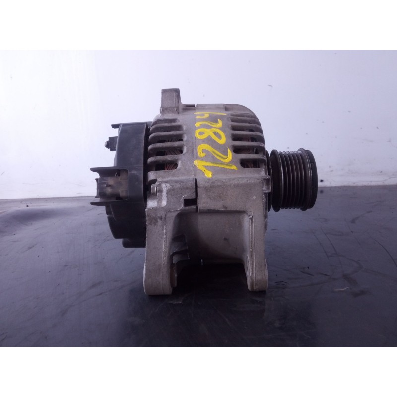 Recambio de alternador para nissan micra (k12e) acenta referencia OEM IAM   
