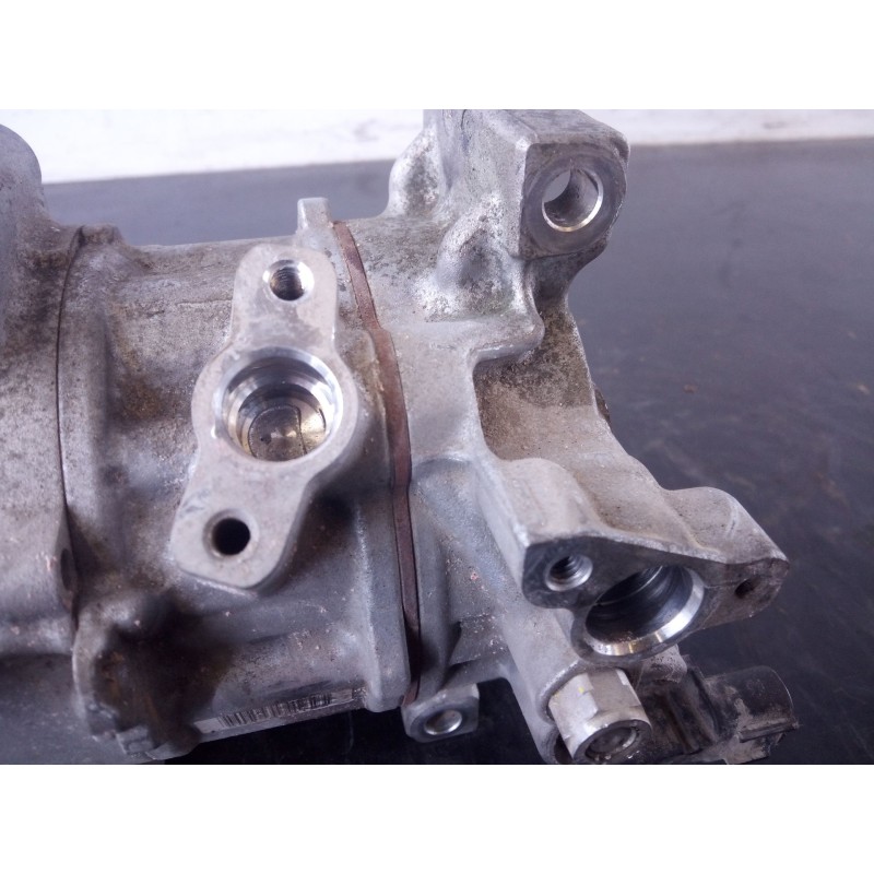 Recambio de compresor aire acondicionado para toyota auris active referencia OEM IAM 4472808912 07T00448 