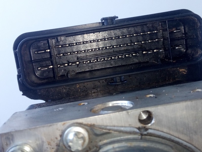 Recambio de abs para peugeot 3008 gt line referencia OEM IAM 9826694380 87AQFF1581089 