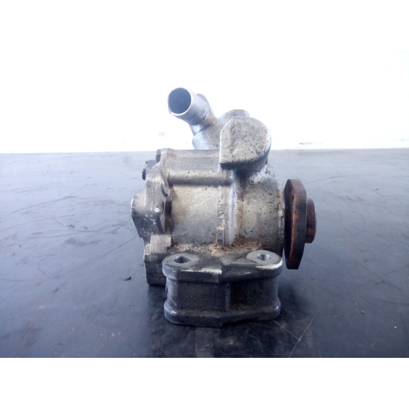 Recambio de bomba direccion para mercedes clase c (w203) berlina 270 cdi (203.016) referencia OEM IAM   