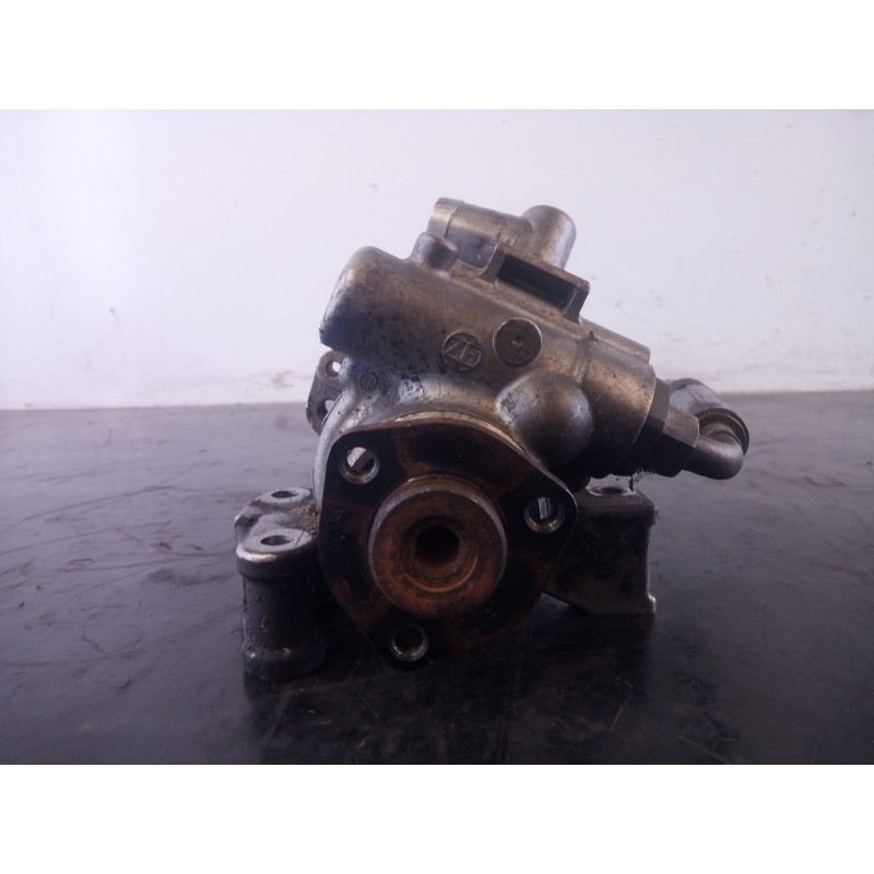 Recambio de bomba direccion para mercedes clase c (w203) berlina 270 cdi (203.016) referencia OEM IAM   