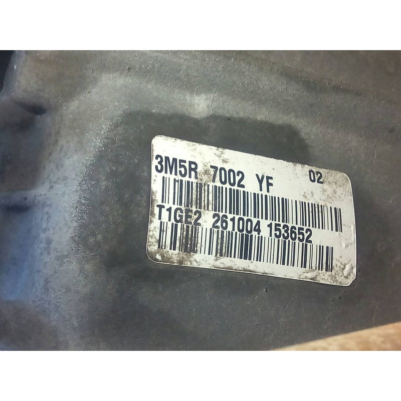 ford focus berlina (cap) del año 2004