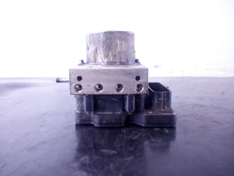 Recambio de abs para renault kadjar limited referencia OEM IAM 476601356R  