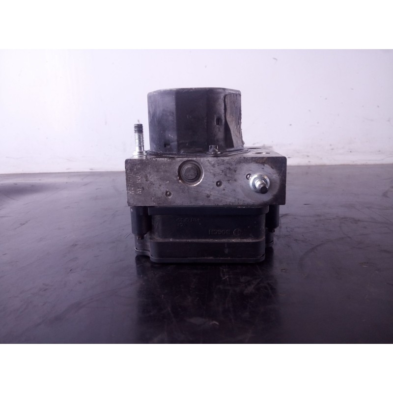 Recambio de abs para renault kadjar limited referencia OEM IAM 476601356R  