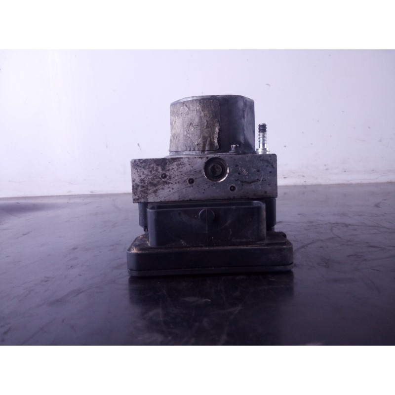 Recambio de abs para renault kadjar limited referencia OEM IAM 476601356R  