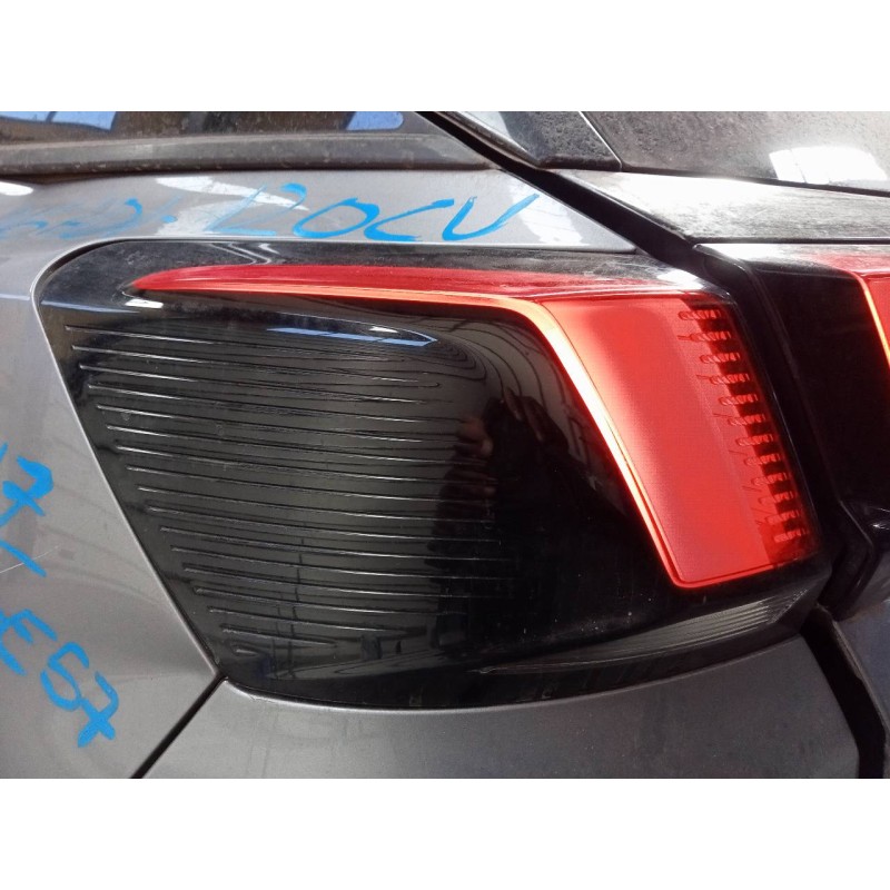 Recambio de piloto trasero izquierdo para peugeot 3008 suv referencia OEM IAM 9810477180  