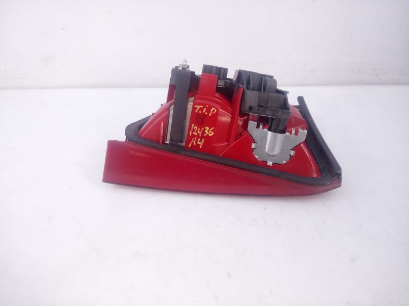 Recambio de piloto trasero izquierdo porton para audi a4 ber. (b8) básico referencia OEM IAM 8K5945093D  