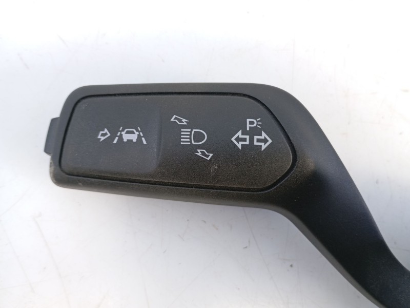 Recambio de mando intermitentes para ford focus st-line referencia OEM IAM H1BT13335BB  