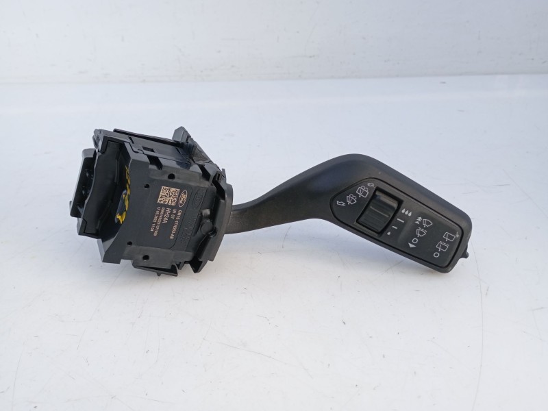 Recambio de mando limpia para ford focus st-line referencia OEM IAM GN1517A553AD  