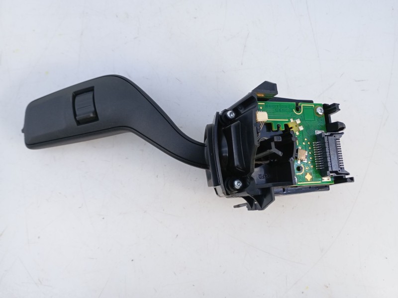 Recambio de mando limpia para ford focus st-line referencia OEM IAM GN1517A553AD  