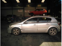 opel astra h berlina del año 2005 2