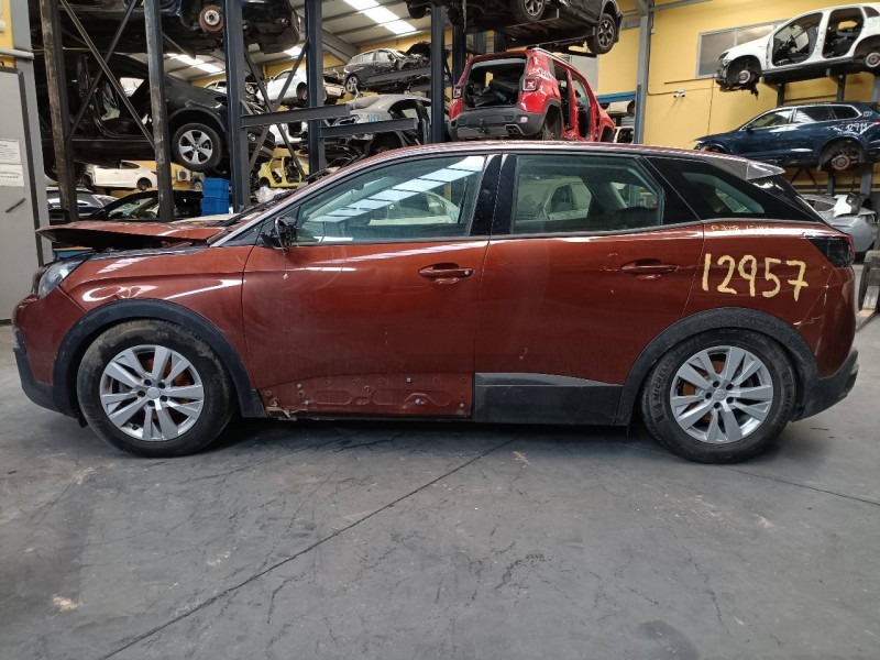 peugeot 3008 del año 2018