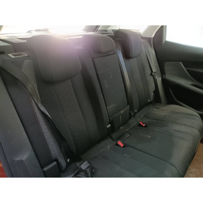 peugeot 3008 del año 2018