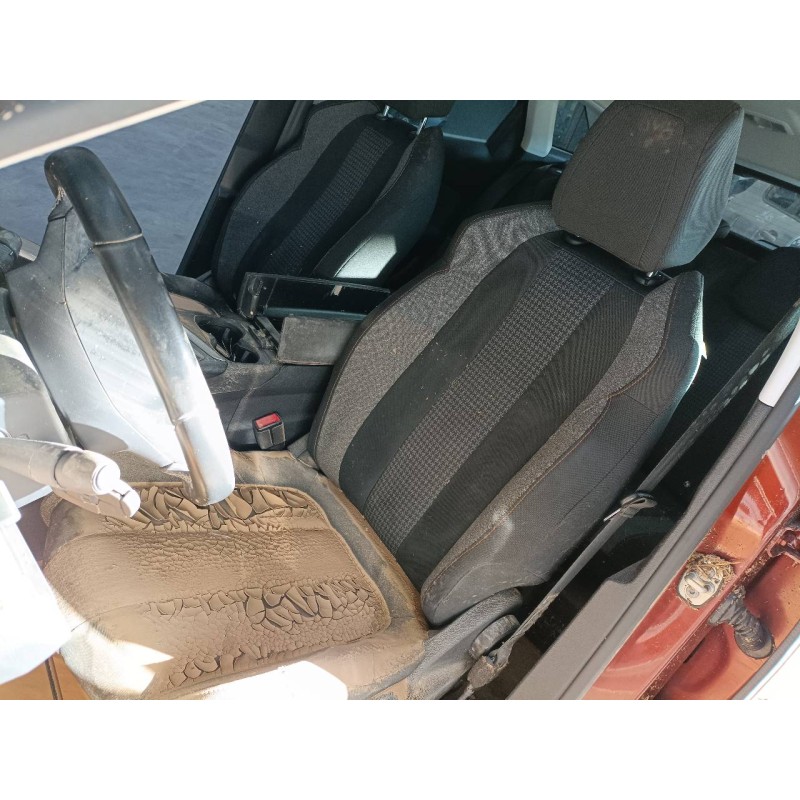 peugeot 3008 del año 2018