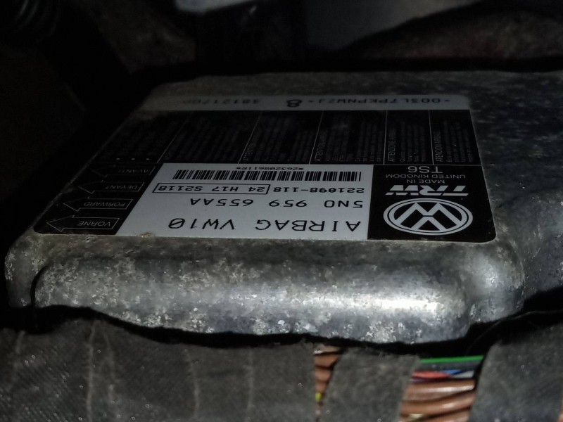 Recambio de kit airbag para volkswagen tiguan trendline plus referencia OEM IAM 5N0959655AA 221098118 E1-B6-39-1