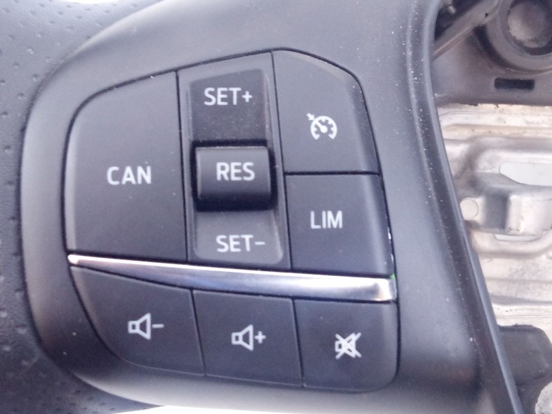 Recambio de volante para ford focus st-line referencia OEM IAM   