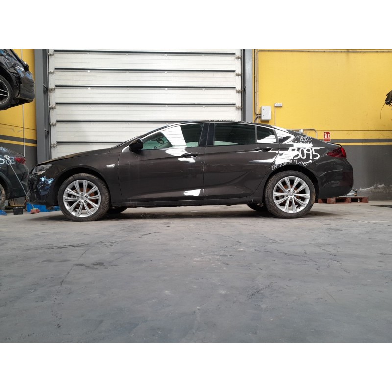 opel insignia del año 2020