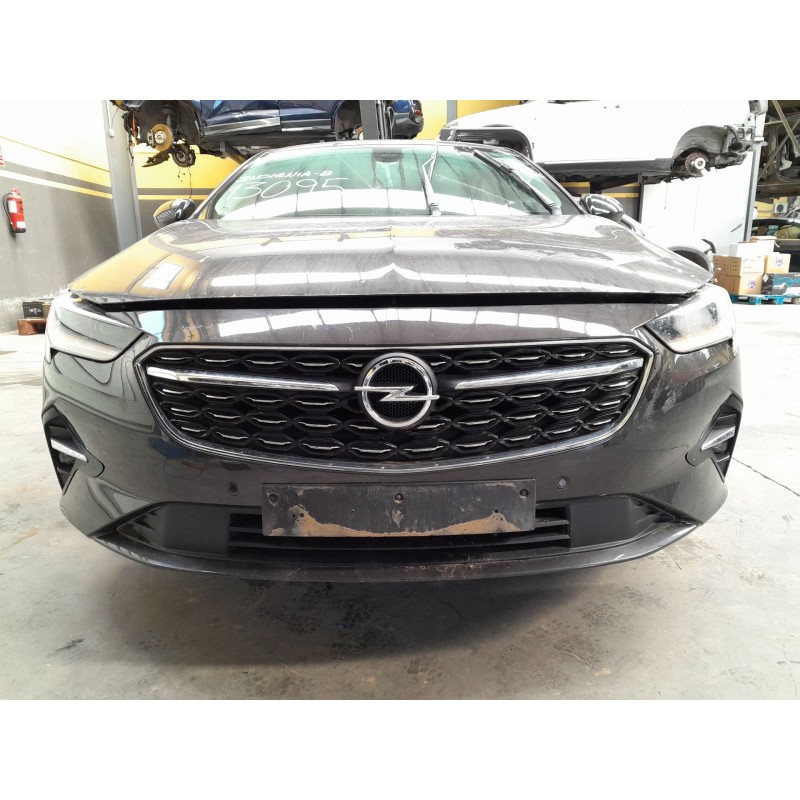 opel insignia del año 2020