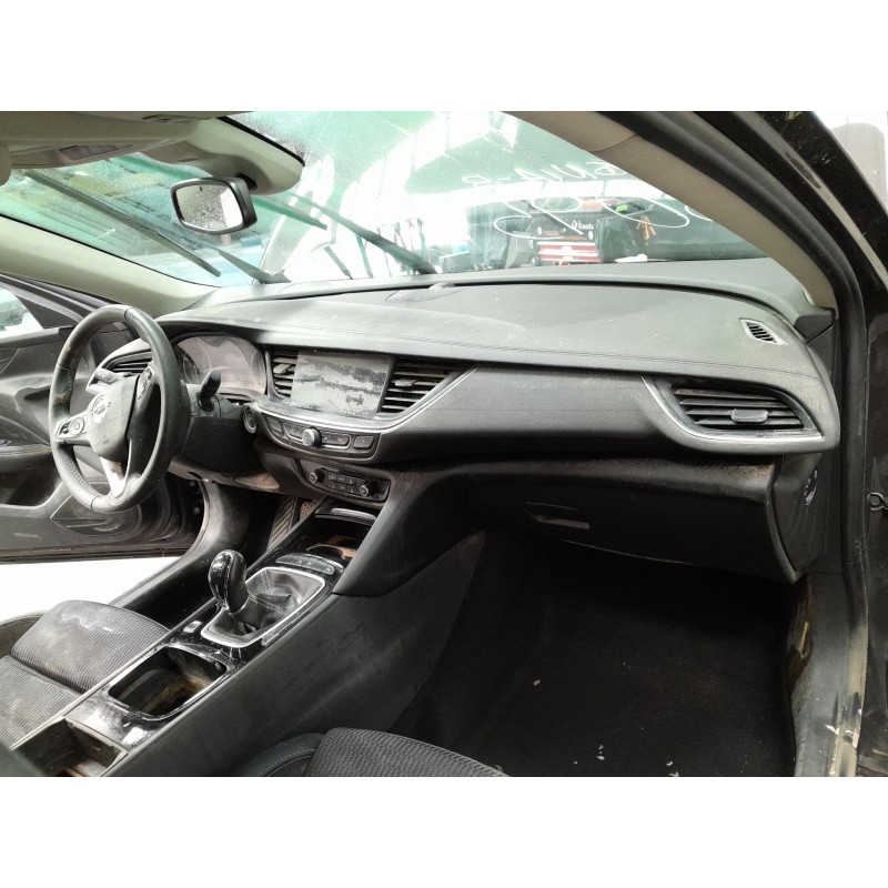 opel insignia del año 2020