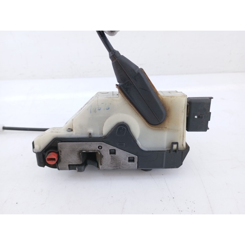 Recambio de cerradura puerta trasera izquierda para peugeot 2008 (p1) allure referencia OEM IAM   