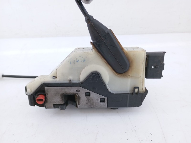 Recambio de cerradura puerta trasera izquierda para peugeot 2008 (p1) allure referencia OEM IAM   