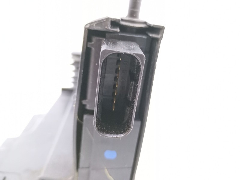 Recambio de cerradura puerta delantera derecha para peugeot 308 active referencia OEM IAM   