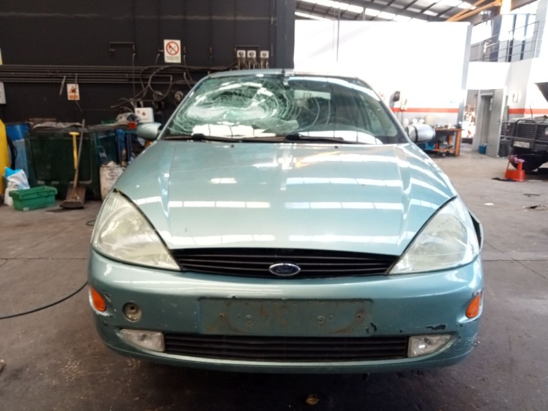 ford focus berlina (cak) del año 1998