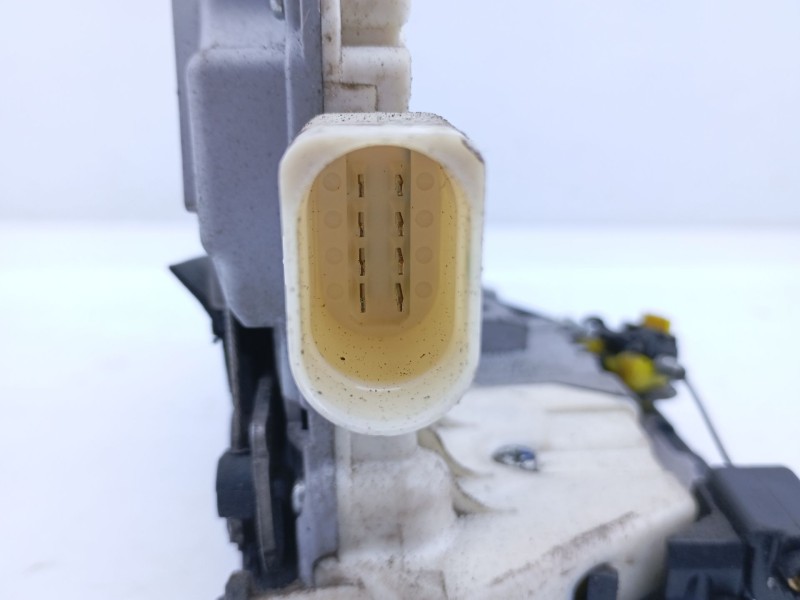 Recambio de cerradura puerta trasera izquierda para seat leon (1p1) stylance / style referencia OEM IAM   