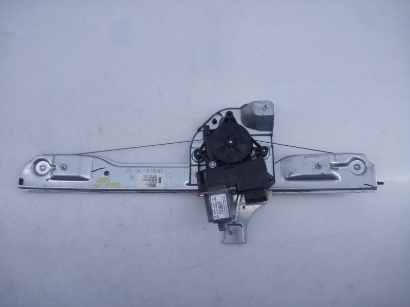 Recambio de elevalunas delantero izquierdo para peugeot 208 active referencia OEM IAM   