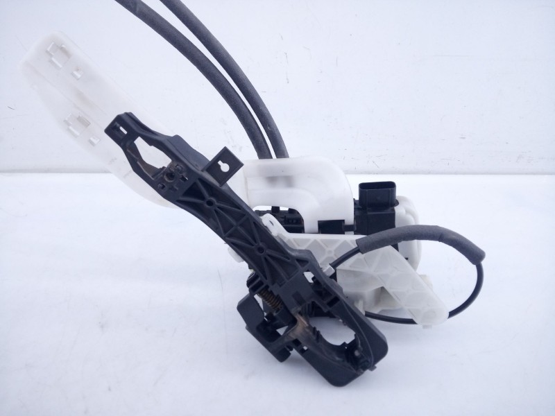 Recambio de cerradura puerta trasera izquierda para hyundai ix35 classic 2wd referencia OEM IAM   